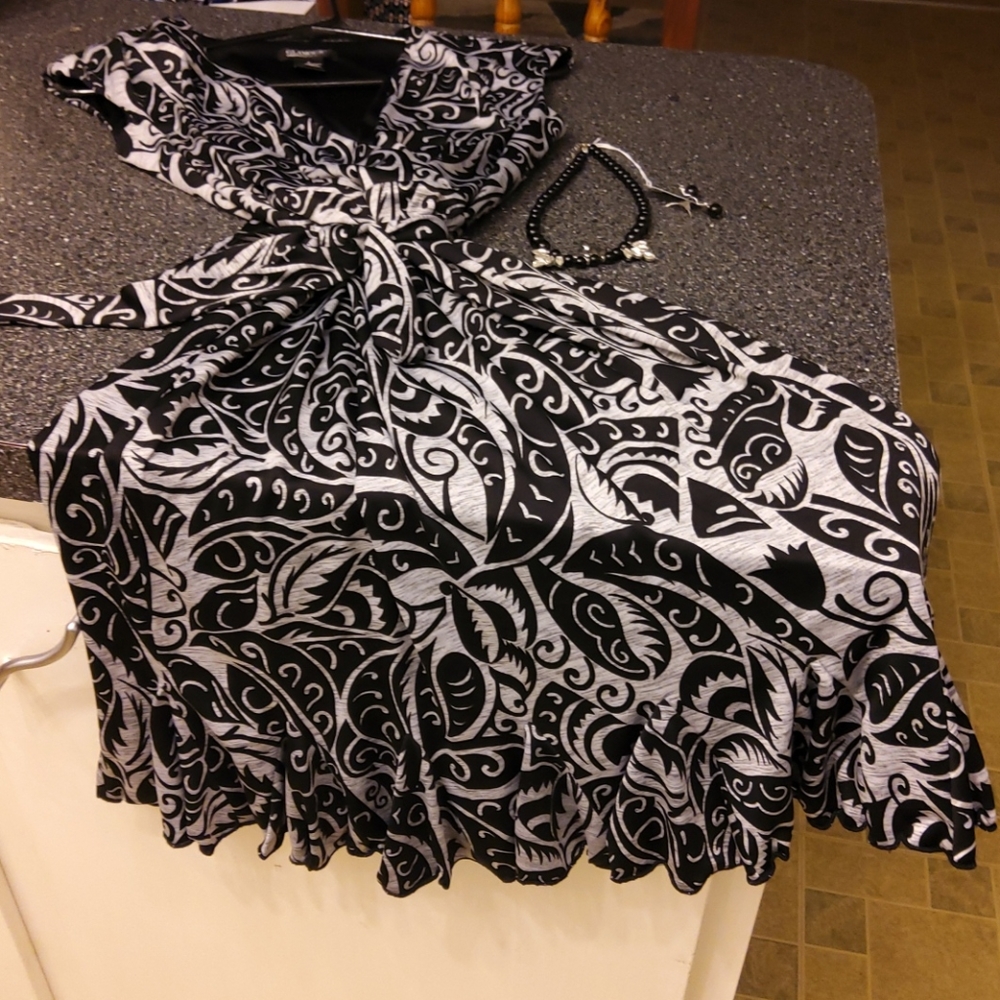 GLAMOUR size 6